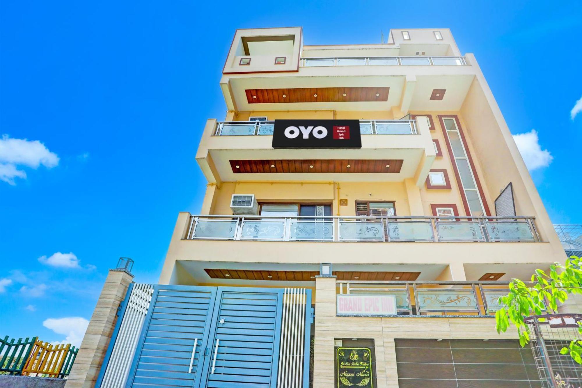 Hotel O Grand Epic Inn Noida Kültér fotó